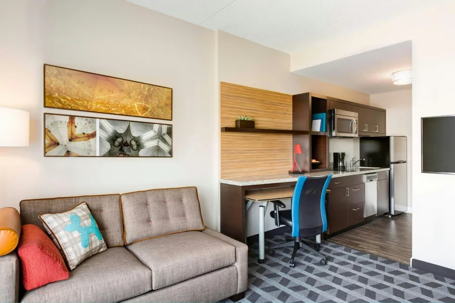 Towneplace Suites By Marriott Toledo Perrysburg hotel detail image 2