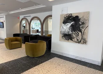 Aiden By Best Western Kansas City Downtown hotel thumbnail 2