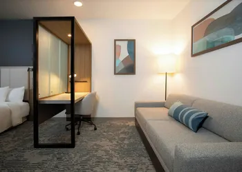 Springhill Suites By Marriott Richmond Airport hotel thumbnail 8