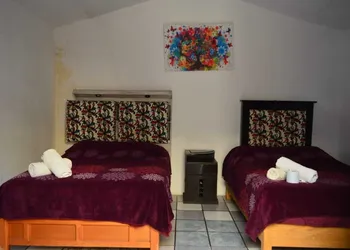 Hotel el colibrí hotel thumbnail 2