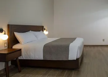 Aura Hotel hotel thumbnail 8