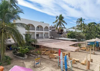 Maramara Playa Beach Hotel hotel thumbnail 2