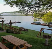 LakeFront Lodge hotel detail image 7