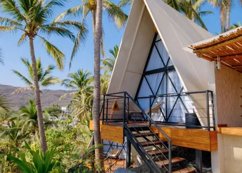 Shambhala Holistic Resort hotel thumbnail 3