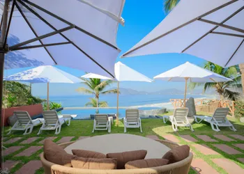 Shambhala Holistic Resort hotel thumbnail 8
