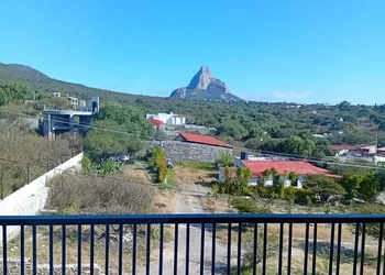 Hotel Montes Suites hotel thumbnail 3
