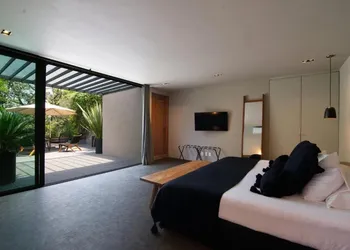 Livin Cuernavaca hotel thumbnail 3