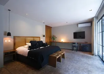 Livin Cuernavaca hotel thumbnail 4