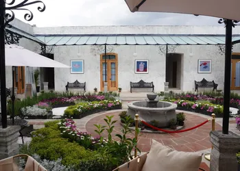 Por los Siglos Hotel hotel thumbnail 2