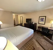Derby Hotel & Suites hotel detail image 3