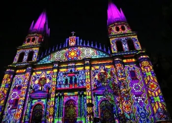 Vista Catedral Self Check in hotel thumbnail 5