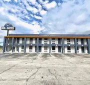 Airport Inn hotel detail image 3
