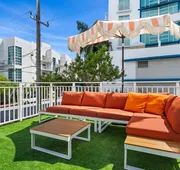 Blue Flamingo Suites hotel detail image 3