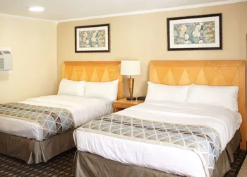 Rodeway Inn hotel thumbnail 4