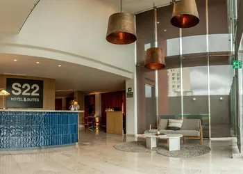 S22 Hotel & Suites hotel thumbnail 5