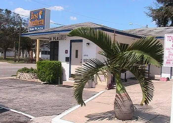 Best Southern Sun Plaza Motel hotel thumbnail 2