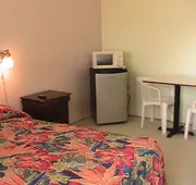 Best Southern Sun Plaza Motel hotel detail image 7