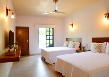 Natura Hotel y Villas hotel thumbnail 2