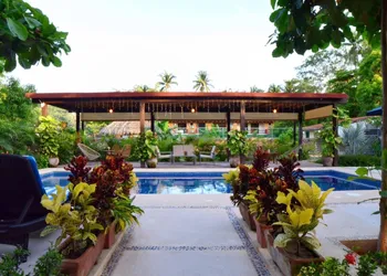 Natura Hotel y Villas hotel thumbnail 3