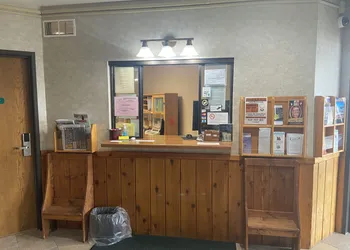 Pioneer Motor inn hotel thumbnail 5