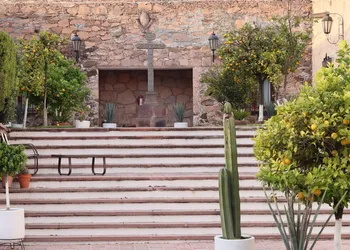 Hacienda Lagunillas hotel thumbnail 6