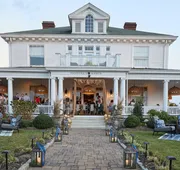 Pandora's Manor Bed & Breakfast hotel detail image 3