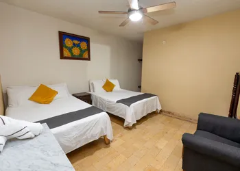 Hotel Maria Bonita hotel thumbnail 2
