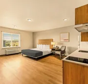 LivAway Suites Phoenix-Tolleson hotel detail image 7