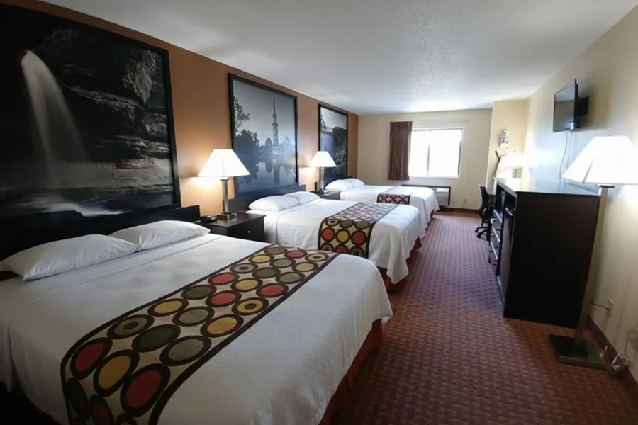 Coratel Inn and Suites by Jasper Wichita North hotel detail image 6