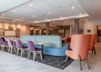 Home2 Suites By Hilton North Attleboro hotel thumbnail 4