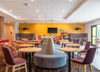Home2 Suites By Hilton North Attleboro hotel thumbnail 6