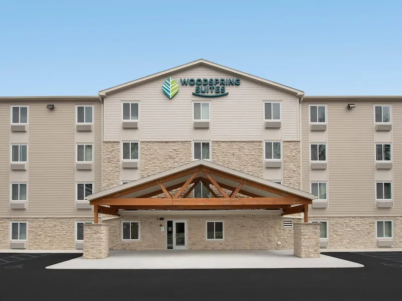 Woodspring Suites Lancaster North hotel detail image 2