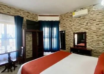 Pineda Real HOTEL hotel thumbnail 2