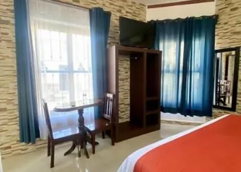 Pineda Real HOTEL hotel thumbnail 6