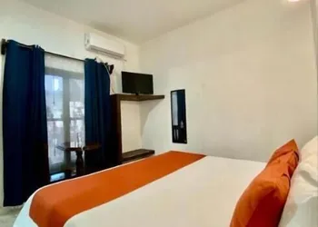 Pineda Real HOTEL hotel thumbnail 8