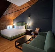 The Laurel Hotel hotel detail image 3