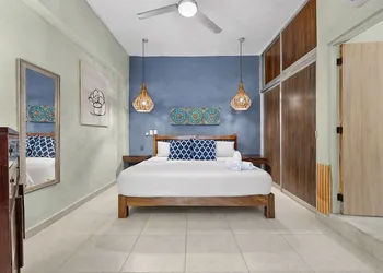 Romantic Zone by Monyxbnb hotel thumbnail 5