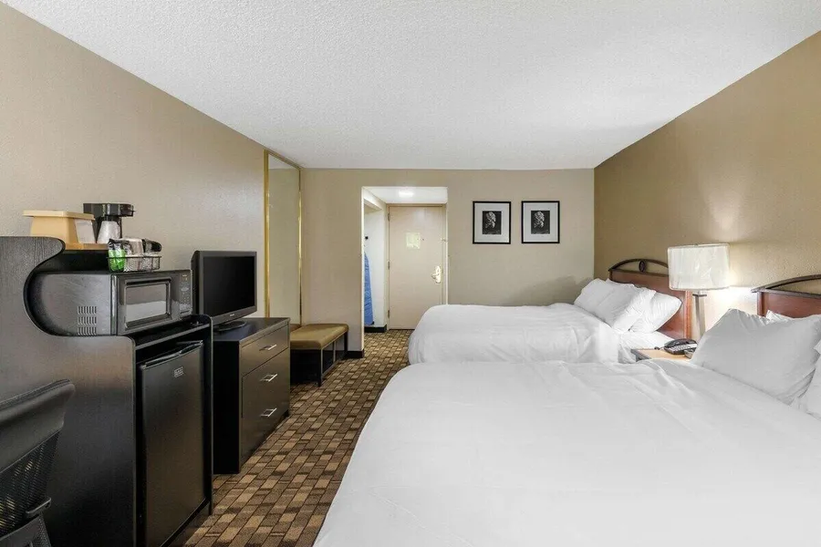 Stay Express Inn & Suites Tyler hotel detail image 6