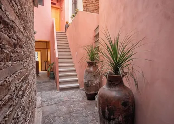 Hotel Casa de las Abuelas hotel thumbnail 3