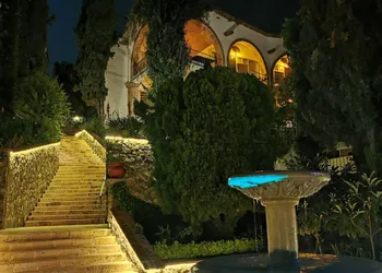 Suite vista hermosa hotel thumbnail 4