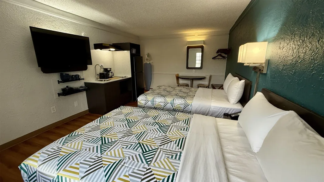 Studio 6 - Beaumont, TX hotel detail image 6