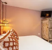 Casa H hotel detail image 4