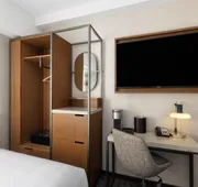 Hampton Inn Long Island City NY hotel detail image 7