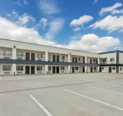 Americas Best Value Inn & Suites Tomball Grand Parkway hotel detail image 4