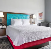 Hampton Inn By Hilton East Peoria hotel detail image 3