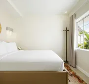 Collins Court South Beach hotel detail image 7