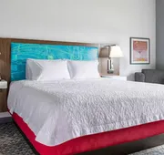 Hampton Inn by Hilton Chelsea hotel detail image 3