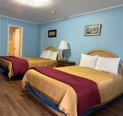 Parkview Lodge & Cabins hotel detail image 4