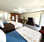 Parkview Lodge & Cabins hotel detail image 5