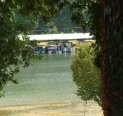 Mountain Harbor King Guest Room on Lake Ouachita by RedAwning hotel detail image 4